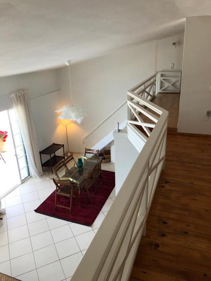 Pounta Beach House 수니언 외부 사진