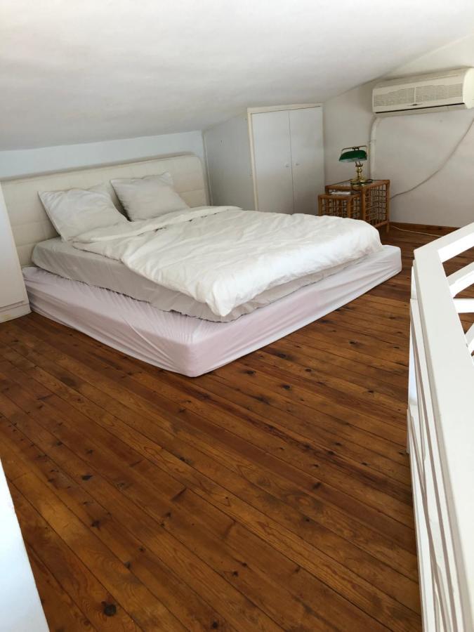 Pounta Beach House 수니언 외부 사진